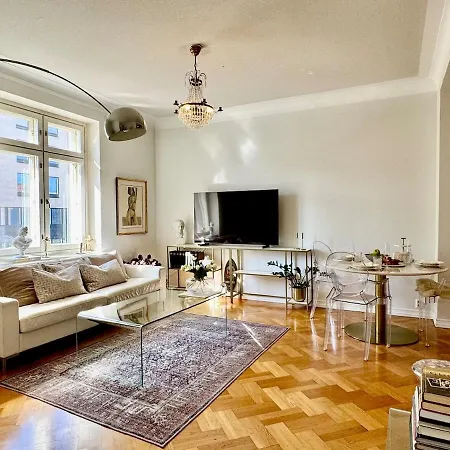 Elegant & Spacious, Haemeenkatu, Sauna Apartmán Tampere
